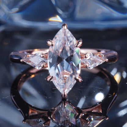 2CT White Sapphire Ring Graceful Radiance Exquisite Bridal Wedding Engagement Promise Proposing Ring in 925 sterling silver lab grown gemstone[WG57-Comely]